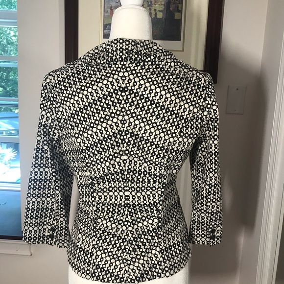 Jacket - Picture 2 of 3